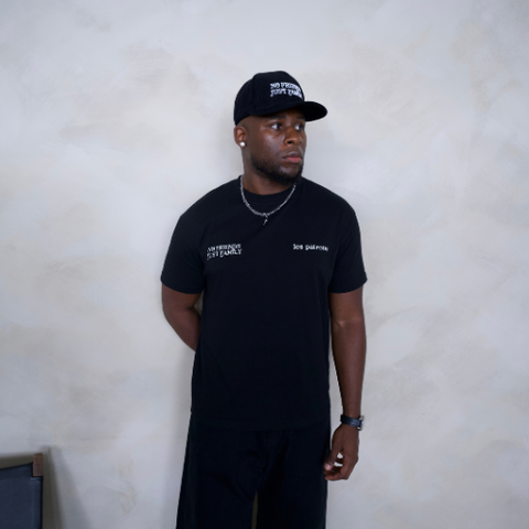 No Friends Just Family - Black Tee